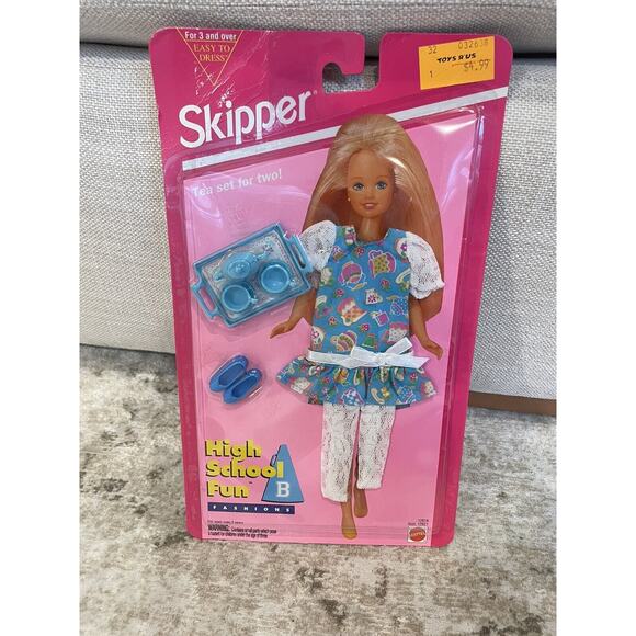Barbie Vintage 1994 Skipper High School Fun: Tea Set for Two Outfit - NWT - Picture 1 of 3